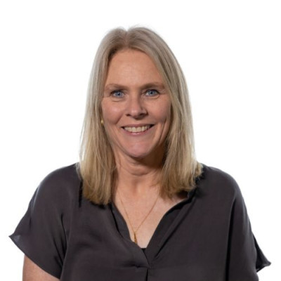 Associate Professor Sarah Dunstan